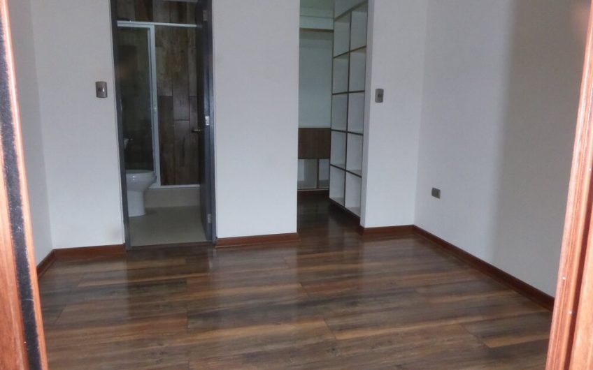 CASA OLMUÉ EN CONDOMINIO / TERRENO 500 M2