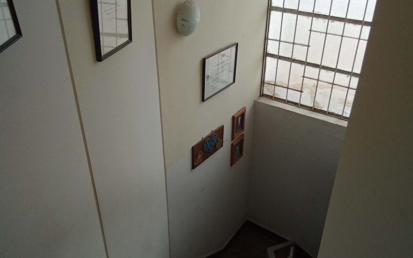 Recreo ,  Casa ( 4D/3B/1E) Viña del Mar