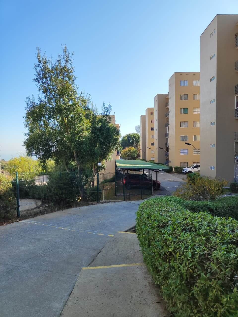 Depto. Condominio G. Carreño ( 3D/1B/ 1E/ BOD)
